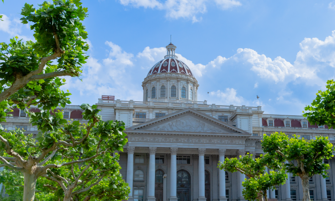 ɽʥóְҵѧԺ2025＾˲Ƹ