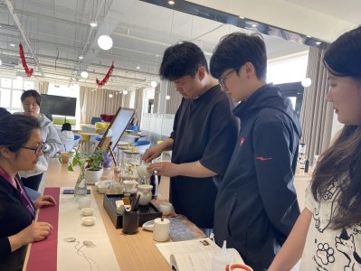 ���Ͻ���ʵѵ����  ѧ��������