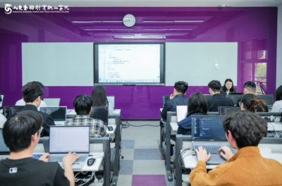 �������� ��������|��Ϣ����ѧԺ���ִ�����